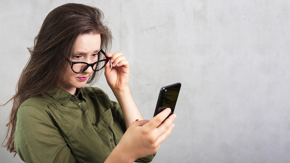 prevent eye strain from digital devices​