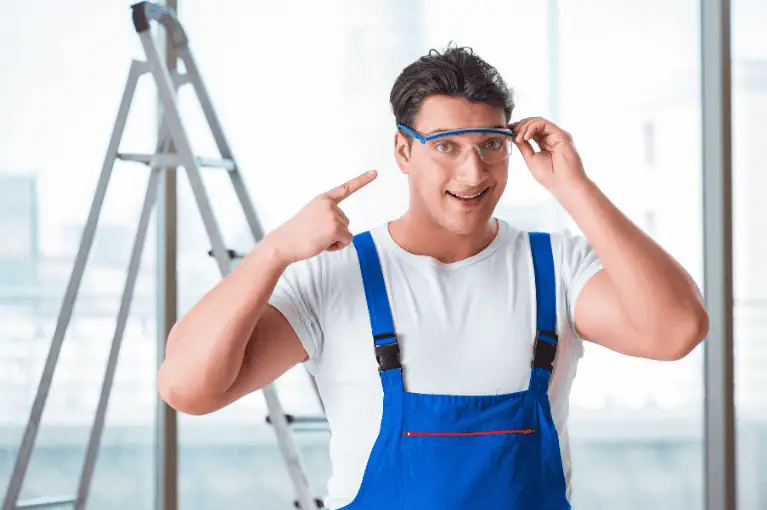 Wear Safety Goggles to Protect Your Eyes When Working Outdoors