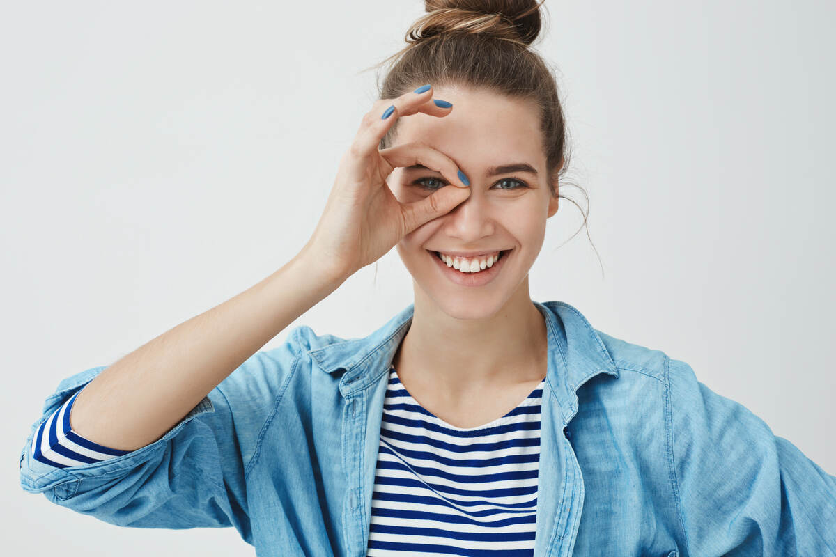 woman-happy-with-good-eyesight