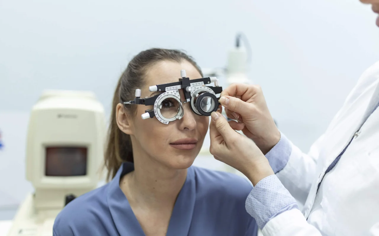 What is Contact lens eye exam
