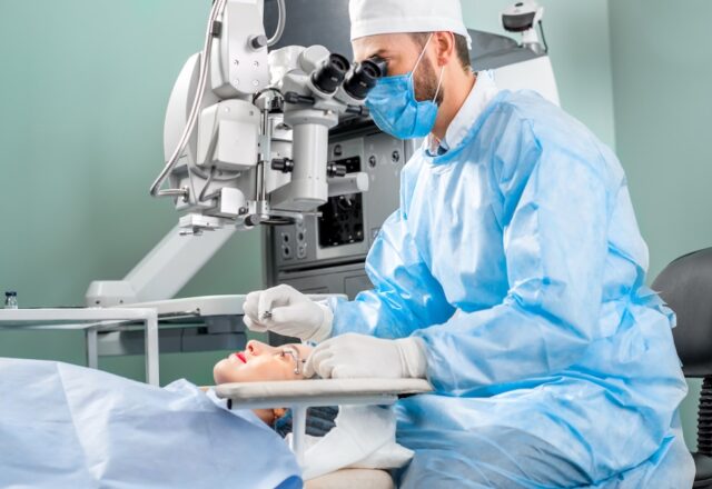 LASIK vs LASEK - eye surgery
